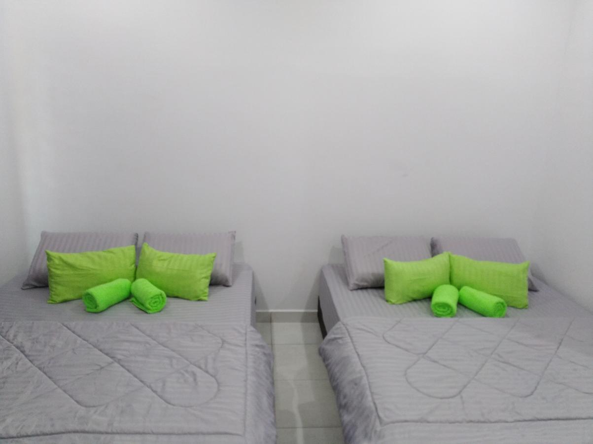 D' Surya Lavender Inn Pantai Cenang  Exteriér fotografie